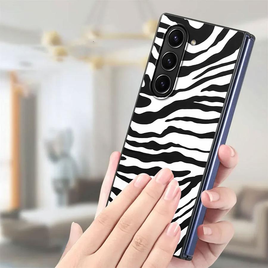 Zebra Çizgili Ayçiçeği Arka Te - Phone Cases Z Fold 6 incelemesi ve fiyatı